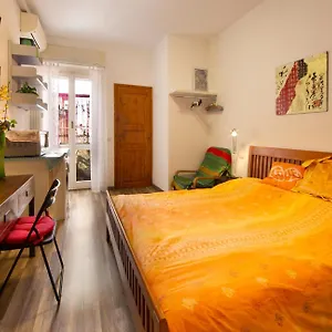  Bed and breakfast Corner